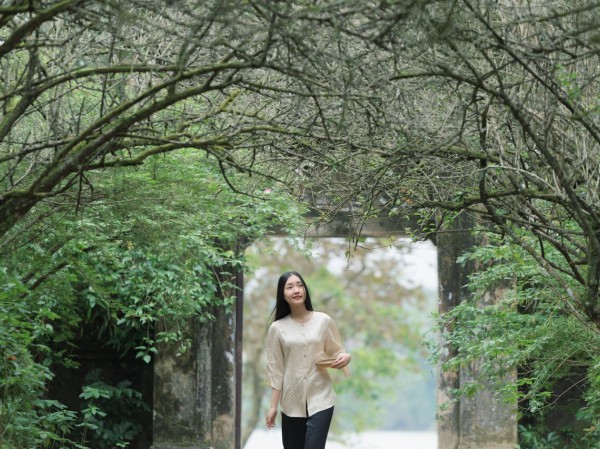 "Nàng thơ xứ Huế" chưa chính thức ra mắt đã gây ấn tượng với trailer đẹp mắt